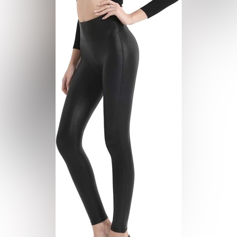 Faux leather leggings